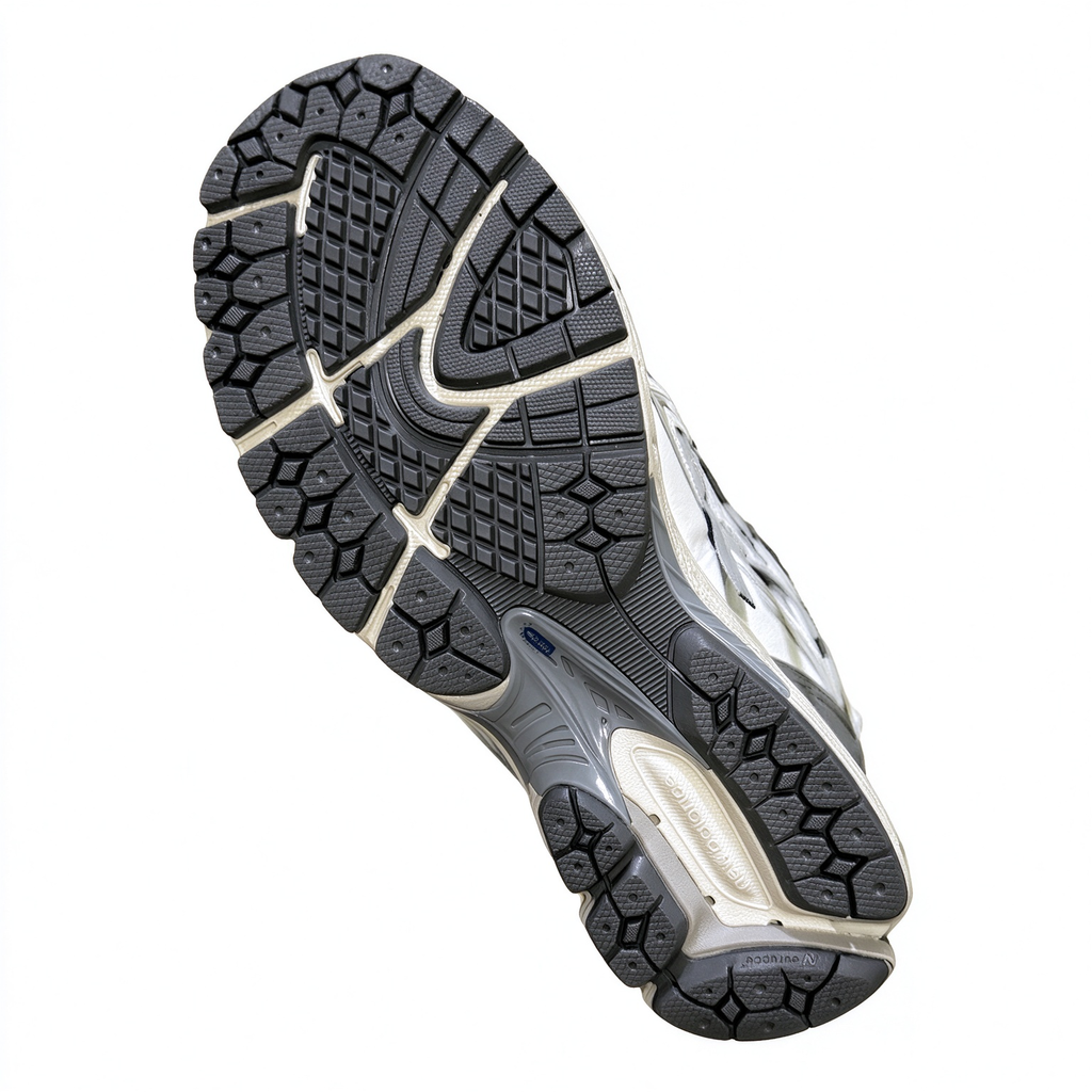 New Balance 1906R "Liquid Silver" Retro Running Shoes | Triple-layer cushioning & stable support | Versatile "dad shoe" for daily wear | Unisex style