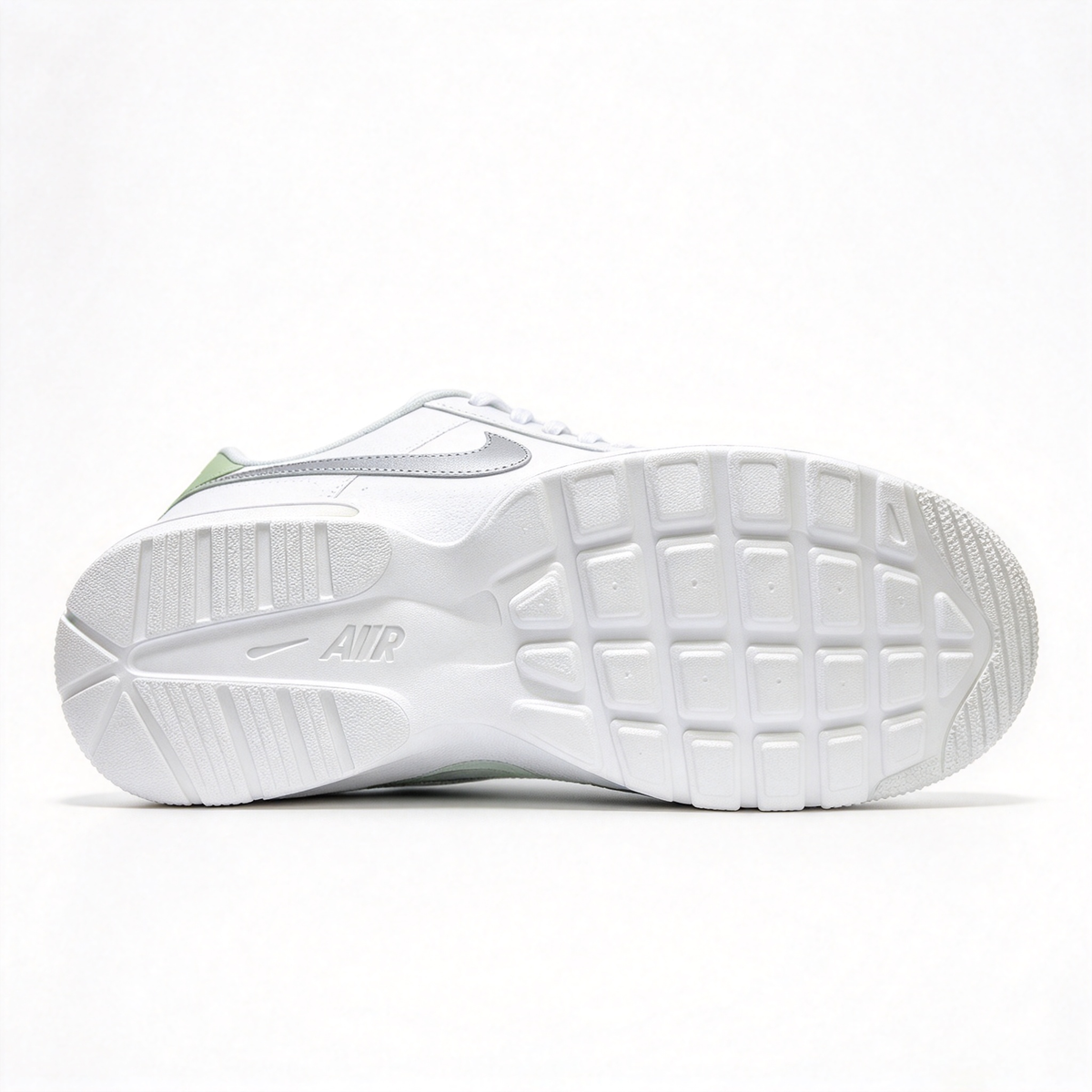 Nike Air Max Fusion White/Green | Retro 90s Chunky Sneakers | Max Air Cushioning | Breathable Mesh & Leather | Unisex | Lightweight & Comfortable