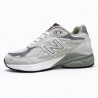 New Balance 990v3 inherits the classic 990 series USA design, iconic castlerock grey colorway. Made of premium pig suede + breathable mesh upper, retro dad shoe silhouette, versatile for daily streetwear.