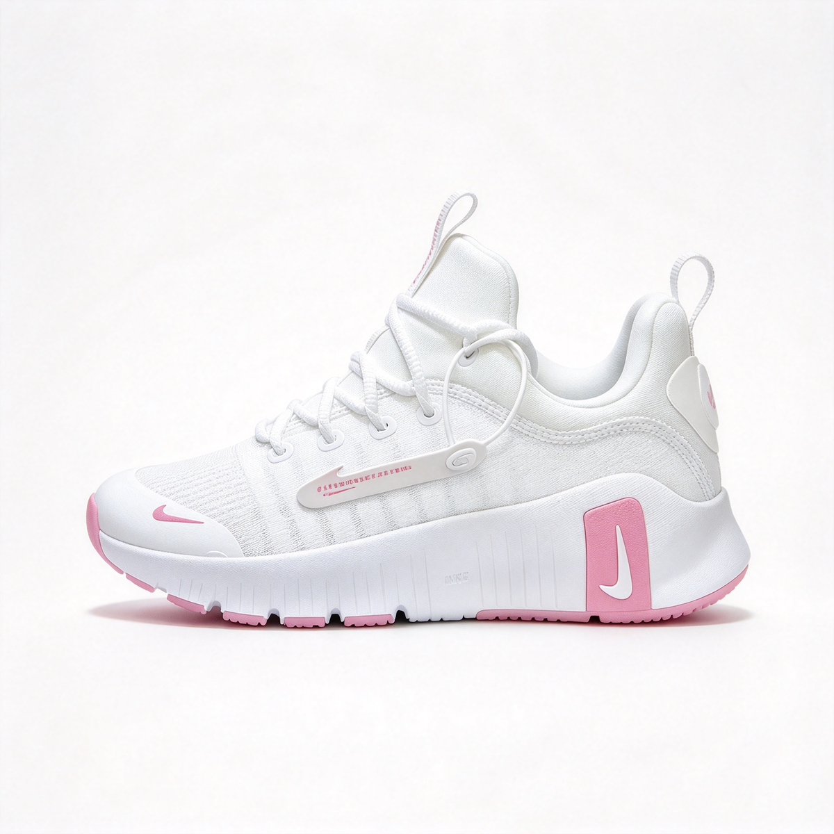 Nike Free Metcon 6 Women's Training Shoes | White/Pink | Breathable mesh upper + Flywire support | Flexible forefoot + stable heel | Suitable for HIIT and weightlifting | A popular choice for the gym and street style