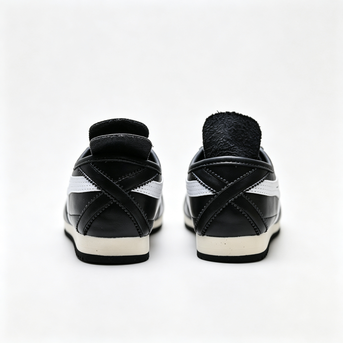 Onitsuka Tiger Mexico 66 SD 1183A872-003 | Black/White Leather Retro Sneakers | Unisex Classic Vintage Running Shoes