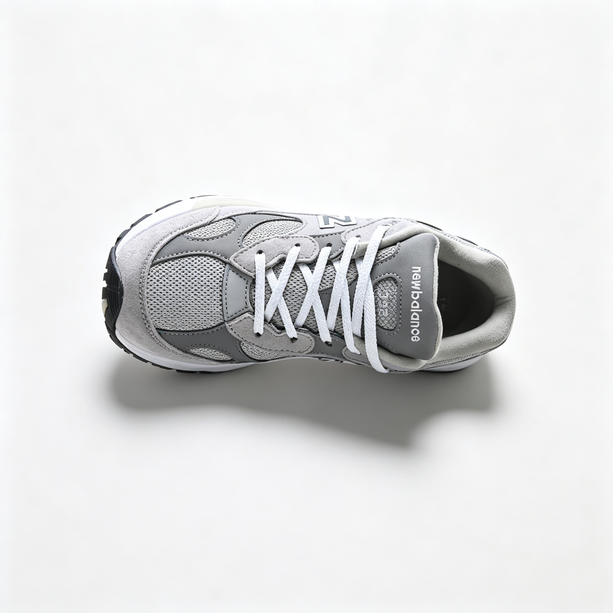 New Balance 992 'Classic Grey' | Premium Suede & Mesh + ABZORB Cushioning + Made in USA, Unisex Lifestyle Sneakers, Iconic Retro Runner & Steve Jobs Style Dad Shoes