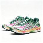 ASICS Gel-Cumulus 16 | Retro green and pink color blocking + GEL cushioning + breathable mesh upper unisex Y2K platform sneakers a must-have item for spring and summer trends